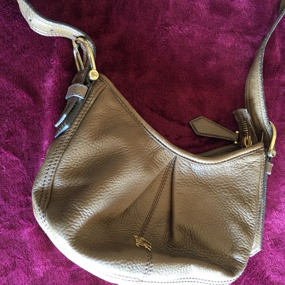 Christmas SALE! Burberry, tan leather, like new. - Picture 1 of 8